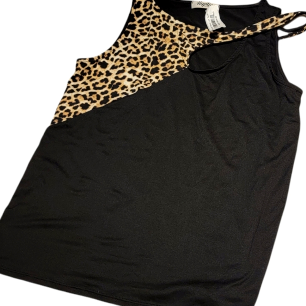 Twist and Shout leopard tank
